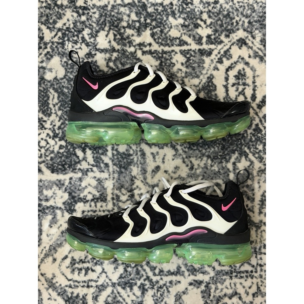 Size 9.5 Men's Nike Air VaporMax Plus Just Do You Running Shoes DM8121-001 Black
